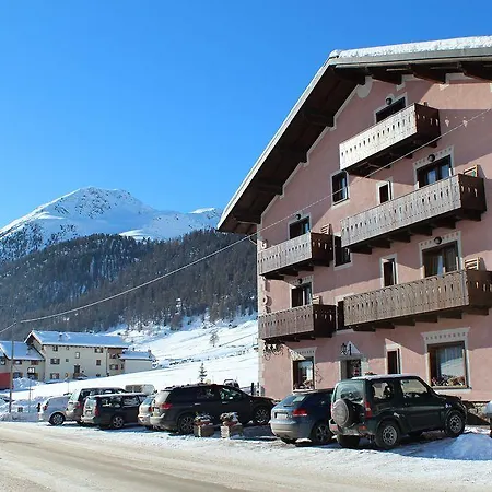 Garni Oasi Hotel 3*