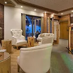 Hotell Garni Oasi 3*