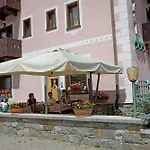 Hotell Garni Oasi 3*