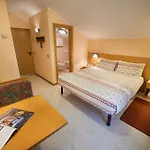 Hotell Garni Oasi