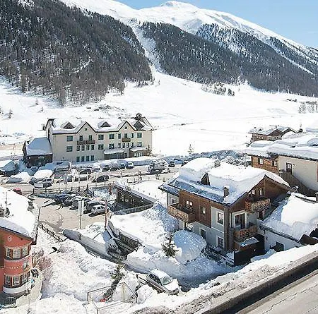 فندق Garni Oasi ليفينو